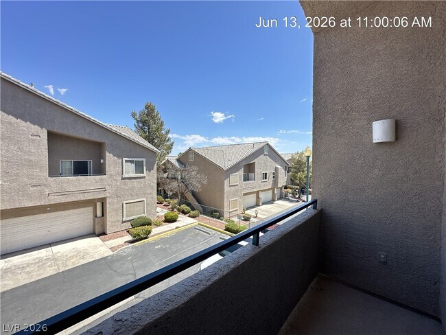 Building Photo - 2152 Quarry Ridge St