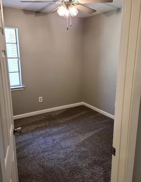 Building Photo - 3136 Montwood Dr