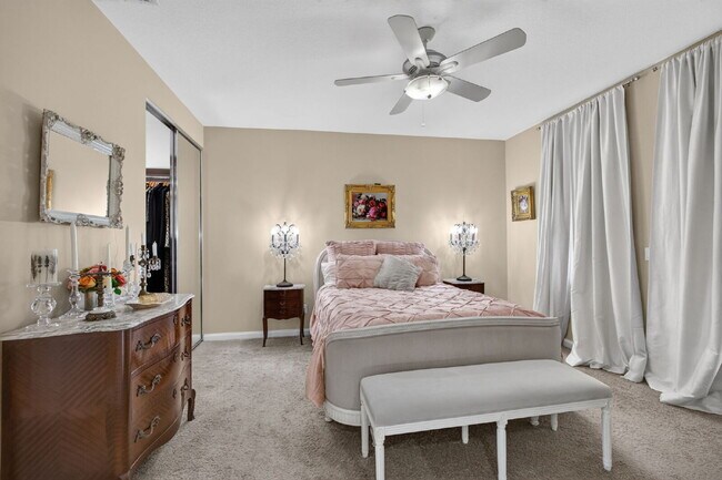 Building Photo - "Charming 4-Bedroom Townhouse Oasis on Barcelona Drive with 3 Full Baths – Spacious 1867 Sq. Ft. ...