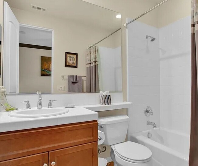 Building Photo - STUNNING STONEBROOK ESTATES HOME