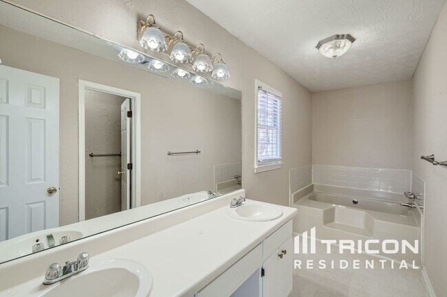 Building Photo - 1378 Glen Verde Ct