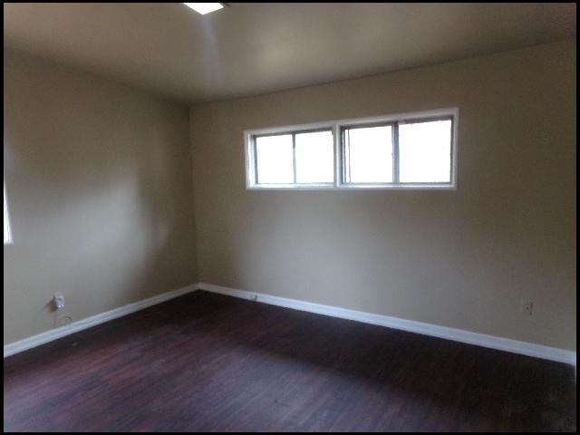 Building Photo - 8 Janmar Dr