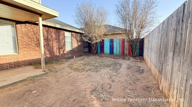 Building Photo - 10604 Boston Ave