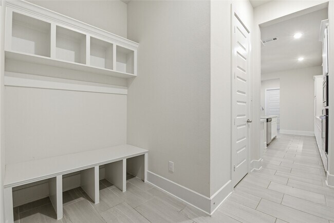 Building Photo - 12434 Tullich Run Dr