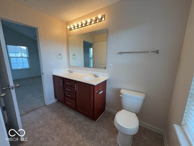 Building Photo - 5860 Crowley Pkwy