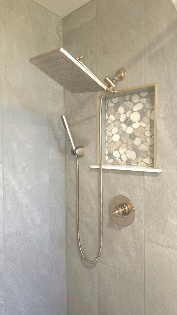 Building Photo - 6068 Vivian Ct