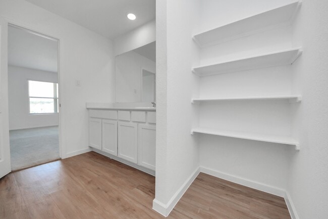 Building Photo - 19523 Manduca Dr