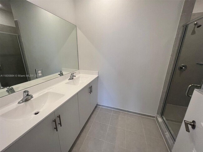 Building Photo - 13378 SW 286th St