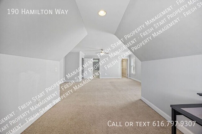 Building Photo - 190 Hamilton Way