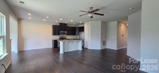 Building Photo - 7347 Raylee Ave SW