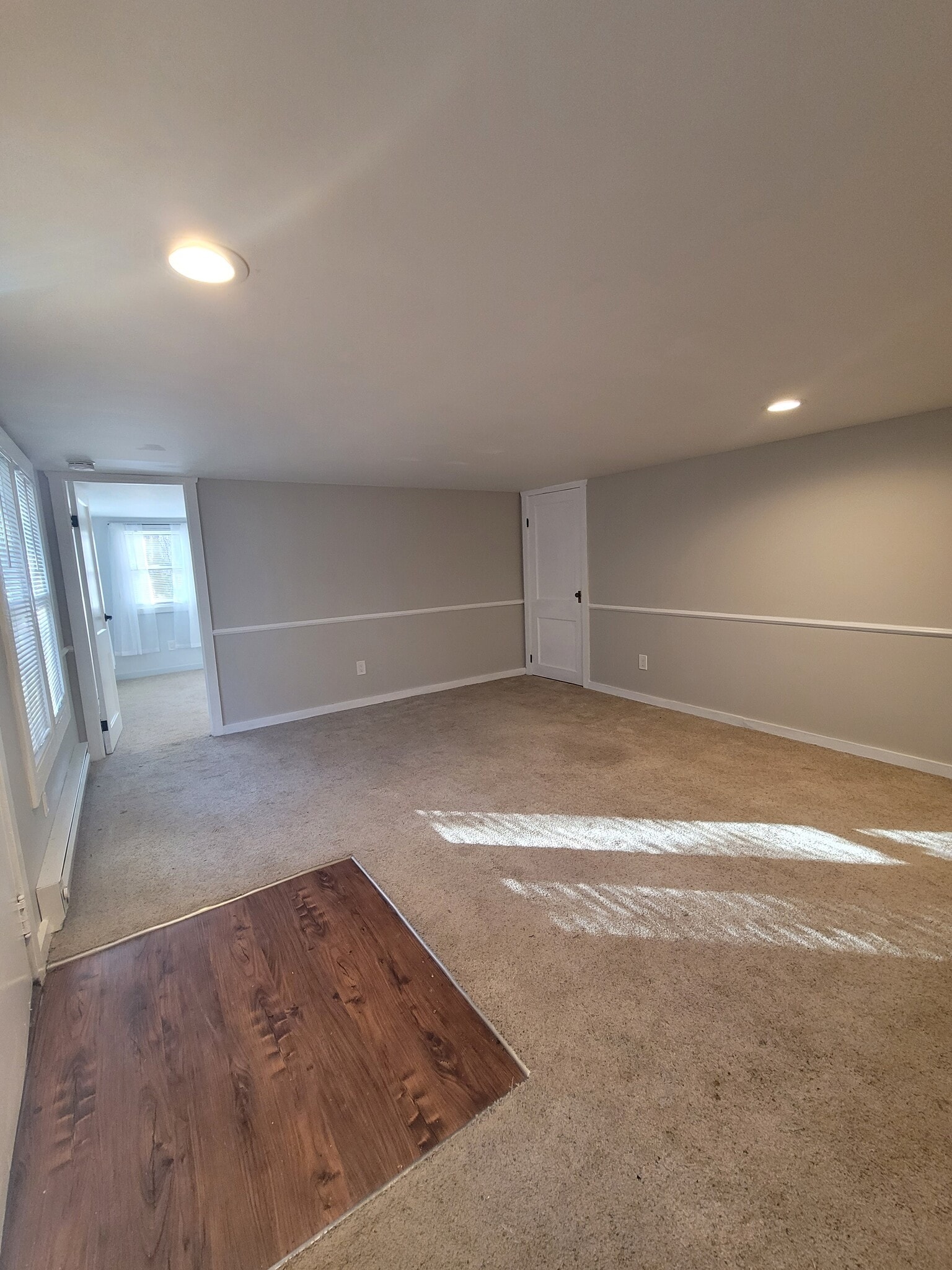 Building Photo - W4019 Oakwood Dr