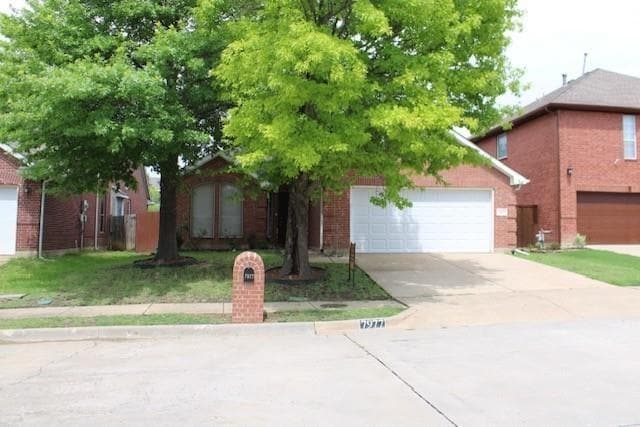 Primary Photo - 7977 Glenway Dr