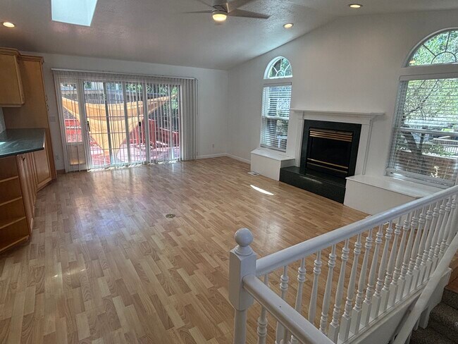 Building Photo - 7734 S 1100 E