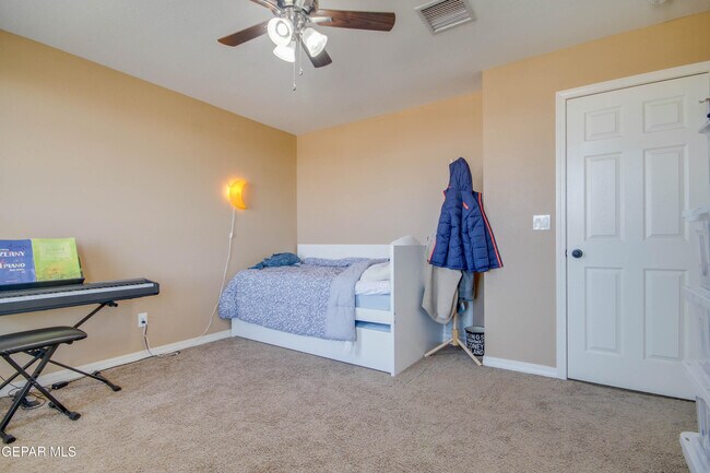 Building Photo - 14600 Christian Castle