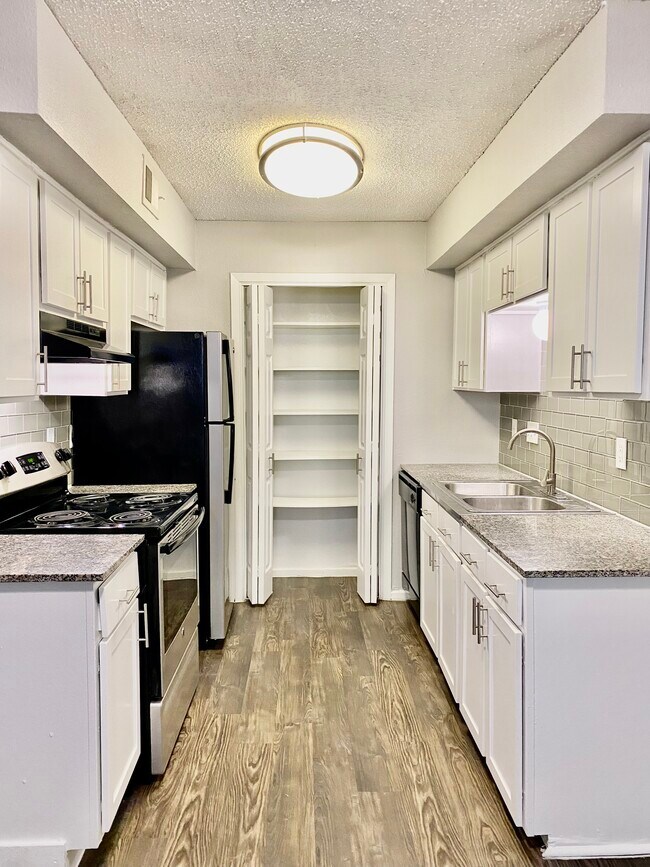 Interior Photo - South Shore