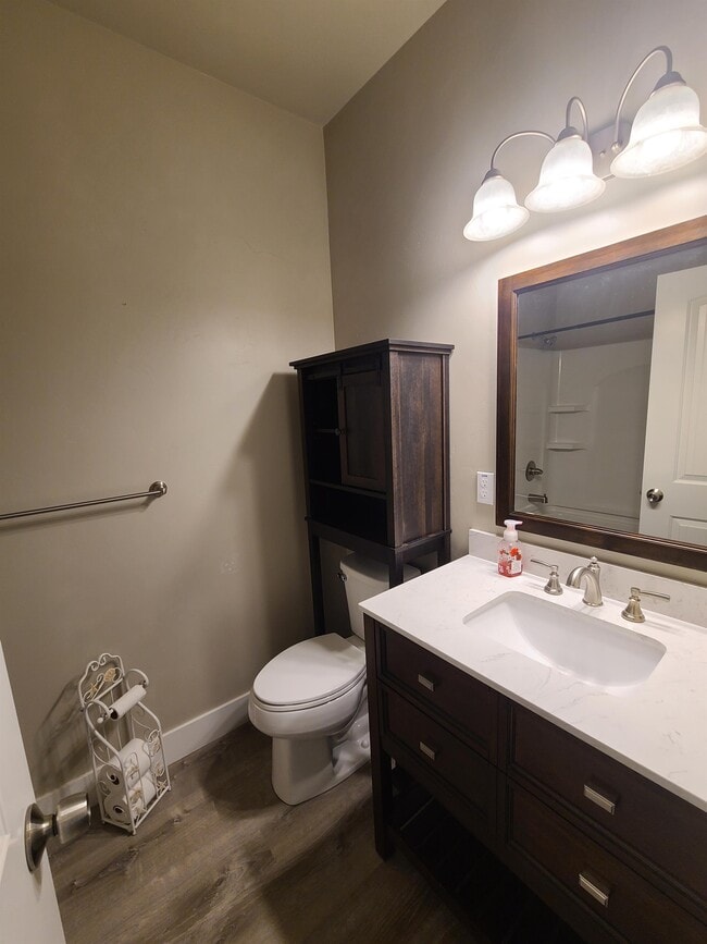 Building Photo - 16680 Cabin Lake Ln