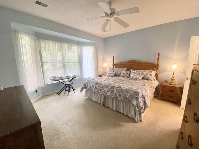 Building Photo - Lovely Furnished, Sun City of Hilton Head ...