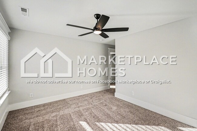 Building Photo - 517 Kingwood Ln