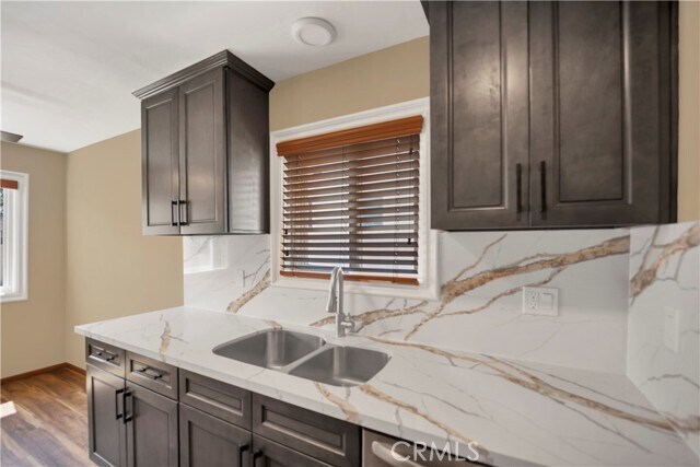 Building Photo - 2214 2nd St