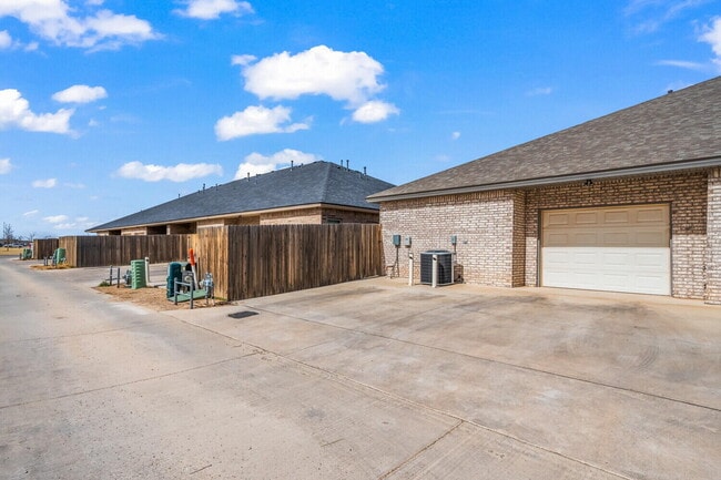 Building Photo - 2541 134th St