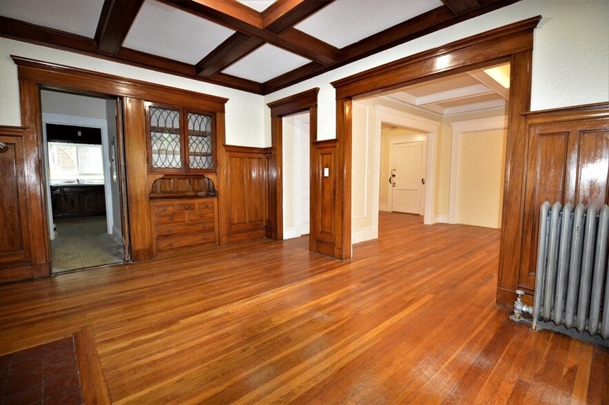 Building Photo - 134 Fuller St