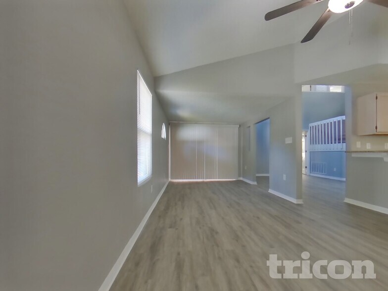 Building Photo - 1394 Black Willow Trail