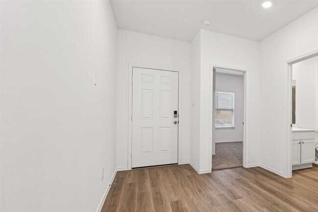 Building Photo - 27410 Oceanus Springs Dr