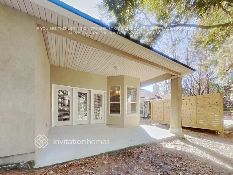 Building Photo - 1076 Briarcreek Rd