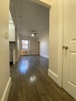 Building Photo - 87 Saint Botolph St