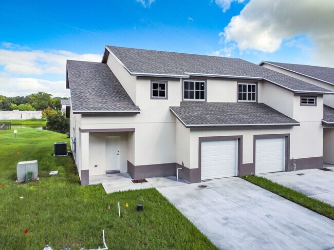 Building Photo - Townhouse For Lease in Saint Cloud