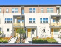 Building Photo - Beautiful Modern 3BR Home in the Heart of Milpitas