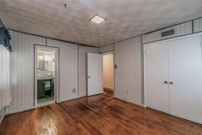 Building Photo - 4341 Kolloch Dr