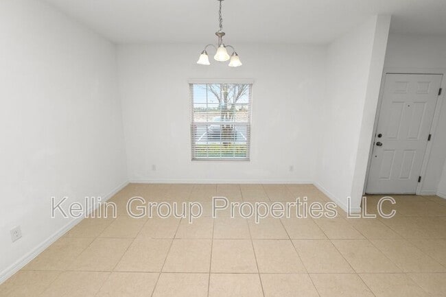 Building Photo - 271 Annabelle Way