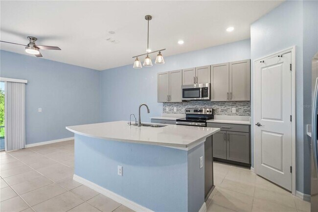 Building Photo - 11779 Glenside Ter
