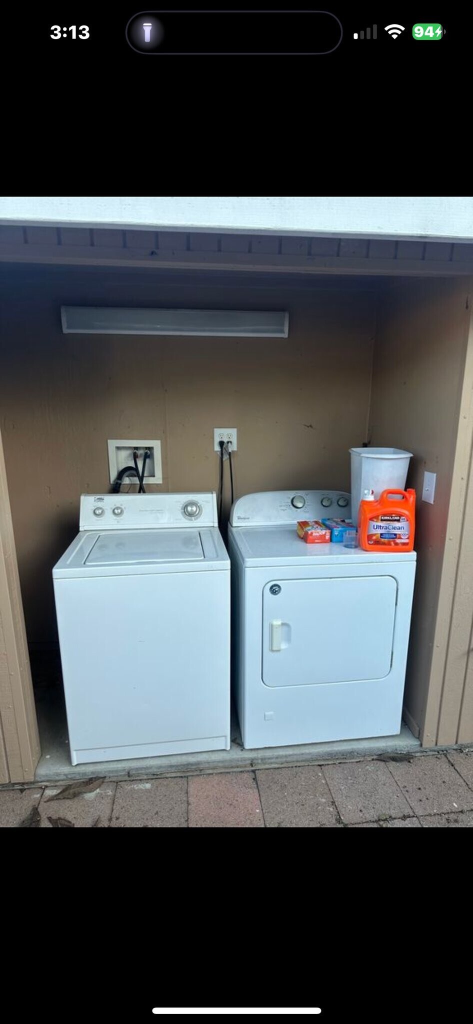 Building Photo - 1604 Chestnut Ave