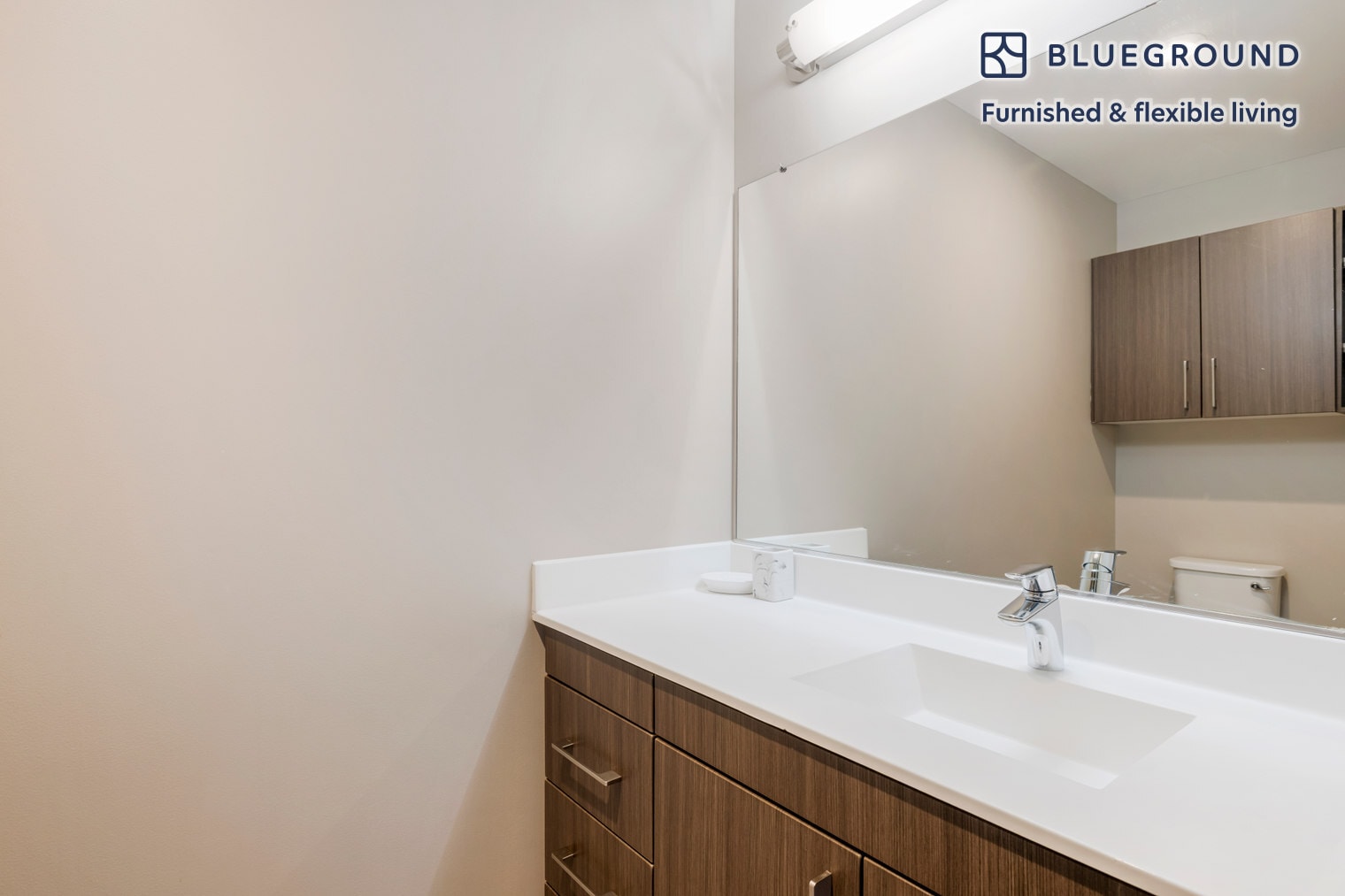 Building Photo - 1 Nashua St