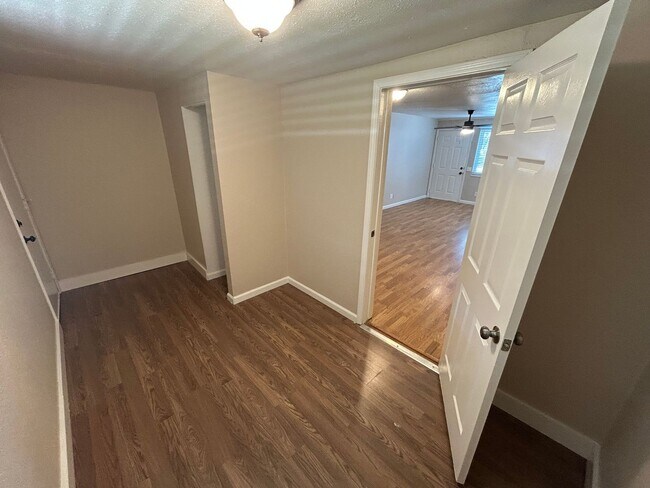 Building Photo - Cozy 2 Bed 1 Bath Home in Antioch