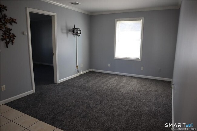 Building Photo - 28 Smith St