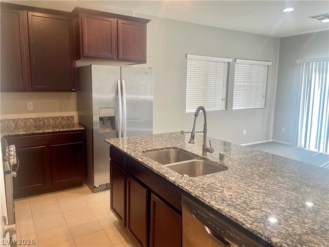 Building Photo - 8365 S Pioneer Way