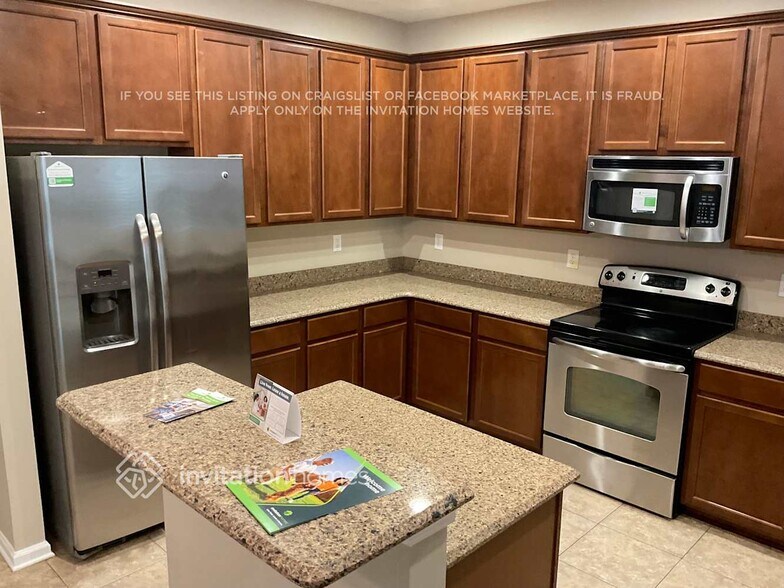 Building Photo - 195 N Aberdeenshire Dr