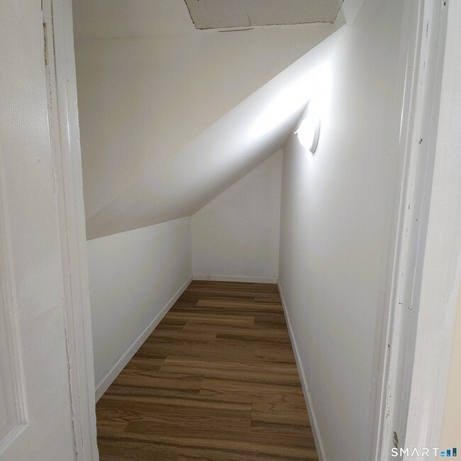 Building Photo - 97 Gridley St