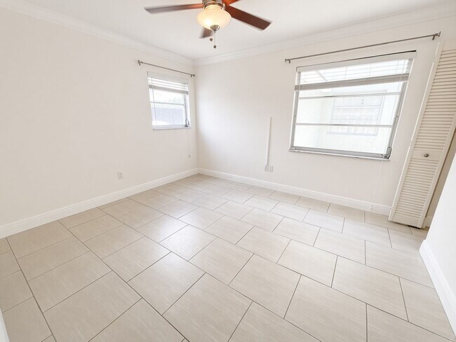 Building Photo - 1400 Pompei Ln