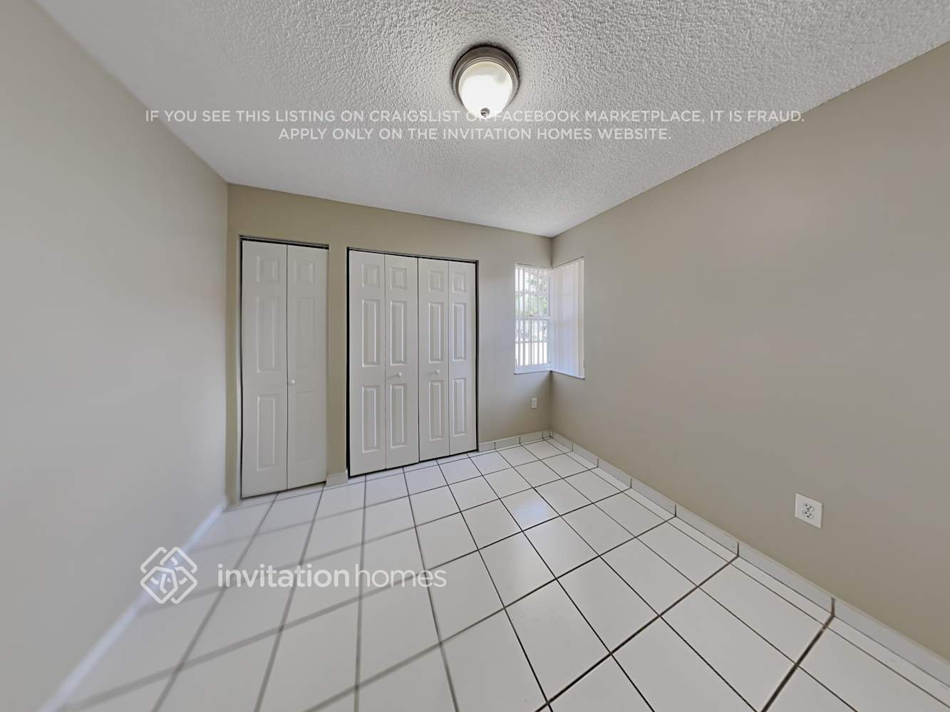 Building Photo - 4711 SW 142nd Ct