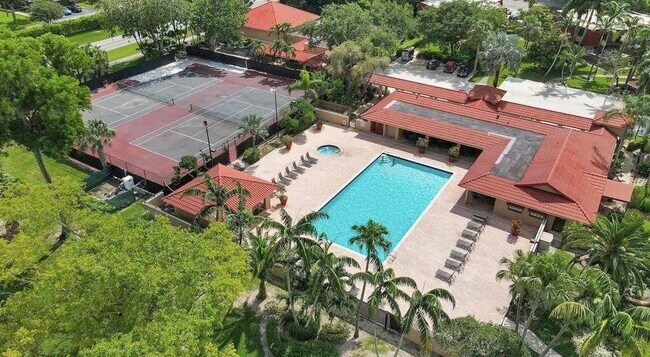 Building Photo - 8218 Severn Dr