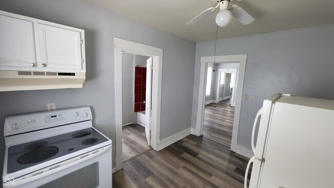 Building Photo - 3617 Brookside Pkwy S Dr