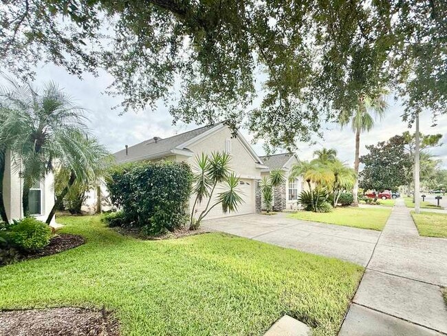Building Photo - 9512 Greenpointe Dr