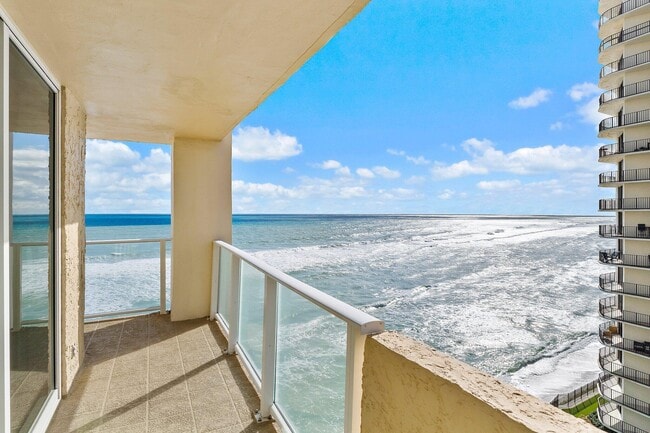 Building Photo - 5440 N Ocean Dr