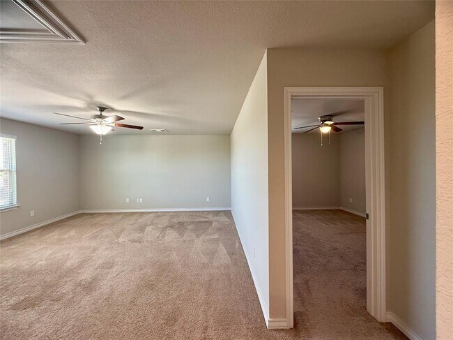 Building Photo - 1300 Eagle Ridge Trail
