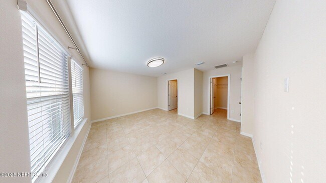 Building Photo - 141 Vicksburg Dr