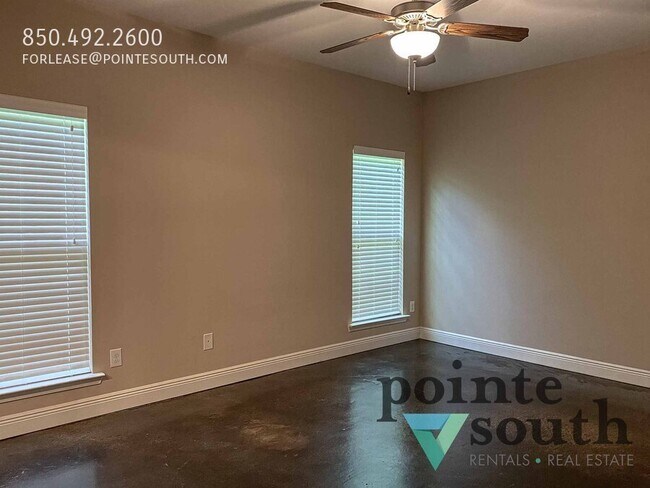 Building Photo - 12919A Churchill Dr-